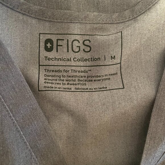 Figs Catarina Graphite V Neck Scrub Top - Picture 3 of 4